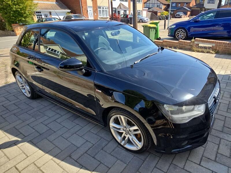AUDI A1 1.6 TDI S line